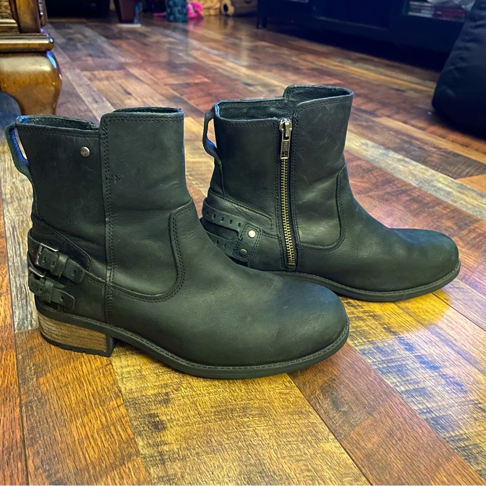 Ugg Leather Boots